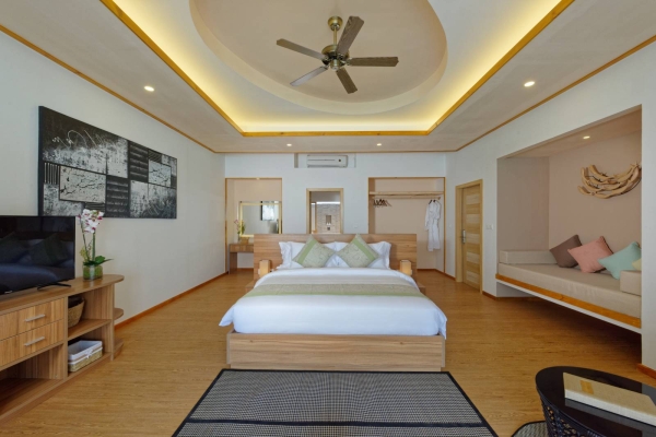 Deluxe Water Villa