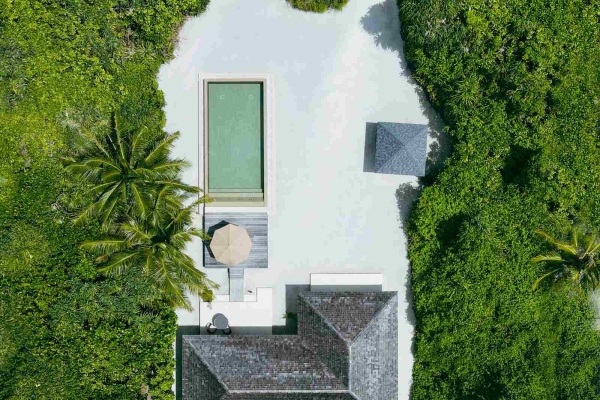 Deluxe Sunset Beach Villa with Pool