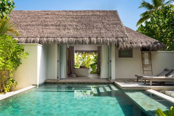 One Bedroom Beach Pool Residence