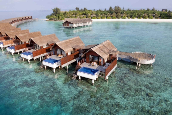 REEF POOL WATER VILLAS